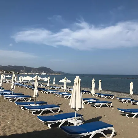 Andromeda House * Polis