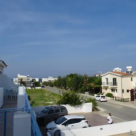 Andromeda House Polis