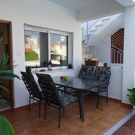 Vakantiehuis Andromeda House Polis