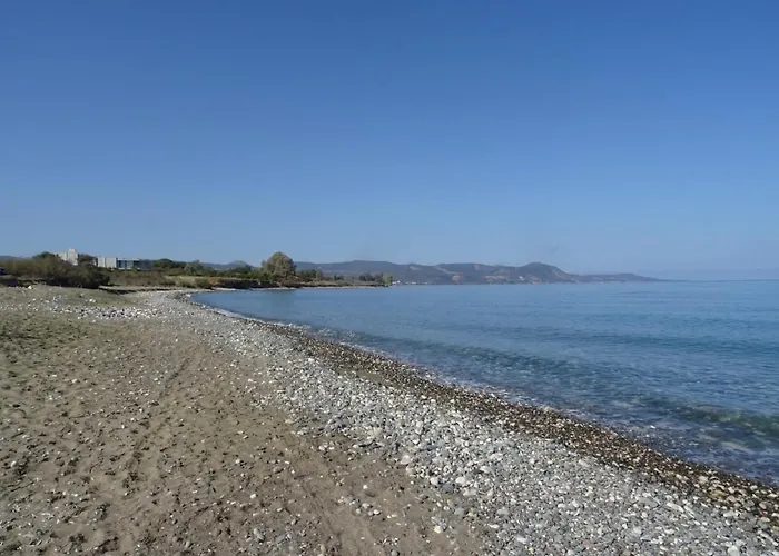 Andromeda House * Polis